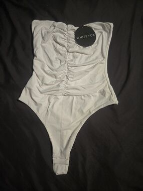 White Fox Boutique White Ruched Strapless Bodysuit NWT